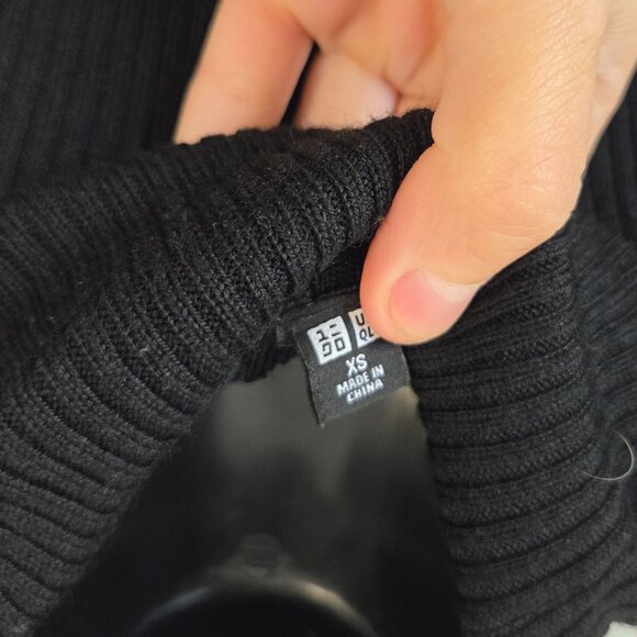 Uniqlo stretch long sleeve turtleneck midi sweater dress - Picture 3 of 5